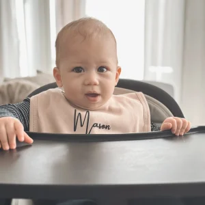 Stijlvolle Latte Slab met 3D Bedrukte Naam – Praktisch én Persoonlijk